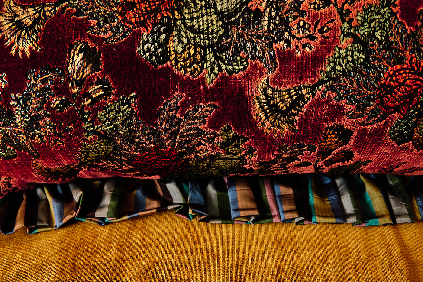 BRAM | antique textile collection