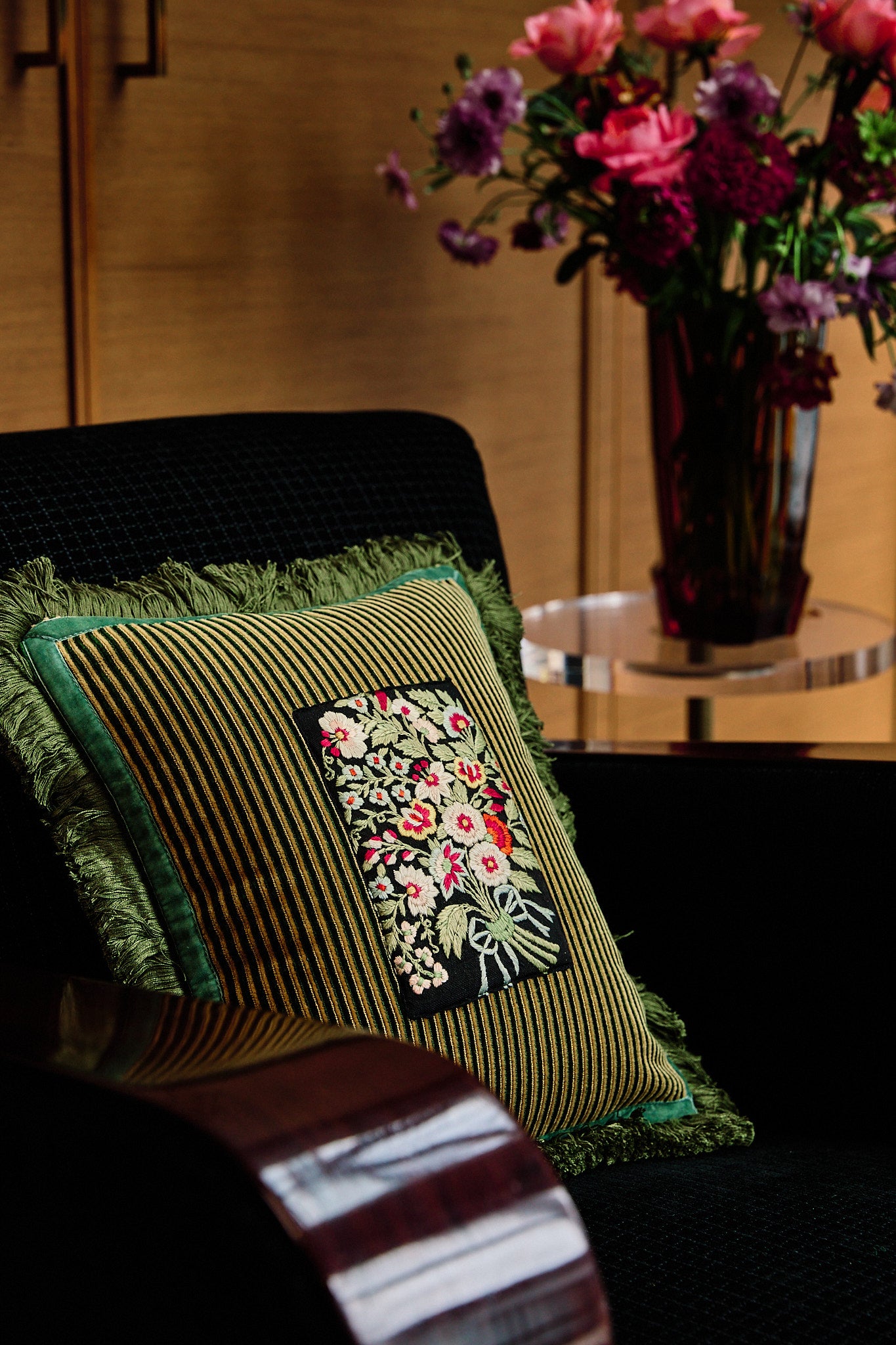 VICTOIRE | antique textile collection