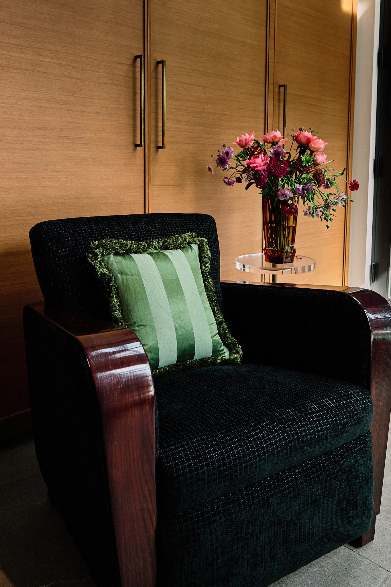 VICTOIRE | antique textile collection