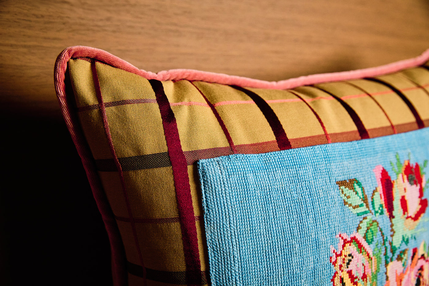 LLOYD | antique textile collection