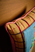 LLOYD | antique textile collection