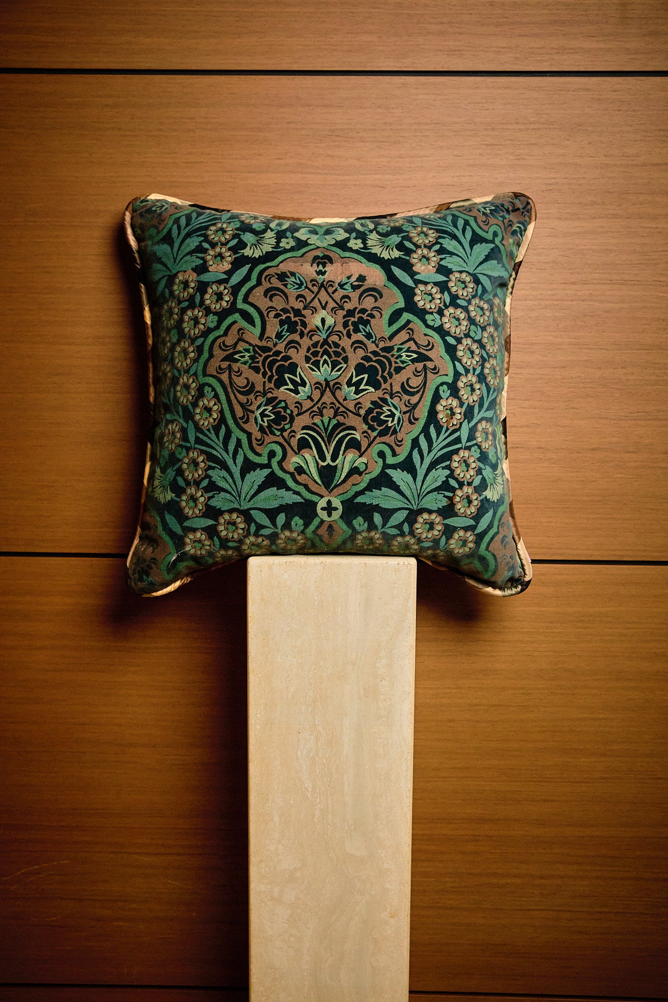 ROTHSCHILD | antique textile collection